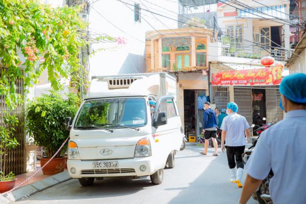 Anh Phát Food ủng hộ thịt cho người dân có hoàn cảnh khó khăn vào mùa dịch Covid